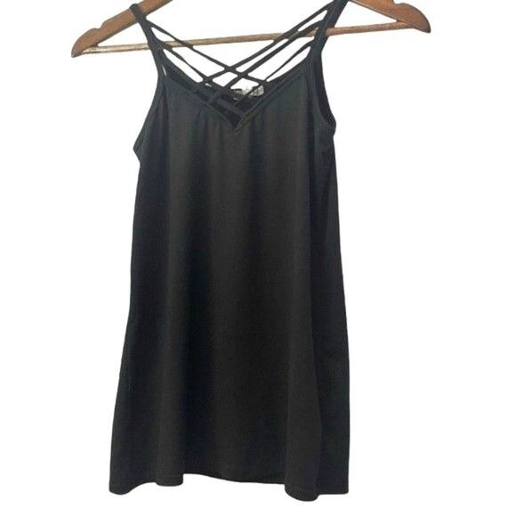 Urbanology Criss-Cross Neckline Tank Soft Black Size Medium - Picture 1 of 8